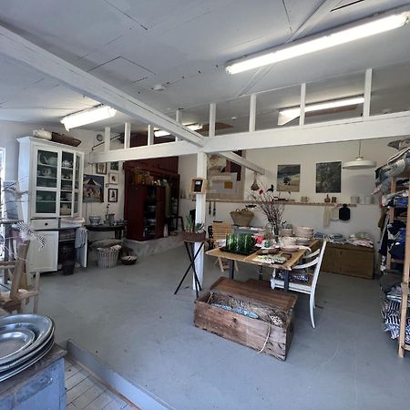 Harrys Hardware Home Брёсарп Экстерьер фото